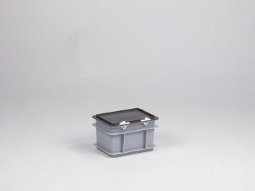 Stacking container 200x150x133 mm, 2 L with lid
