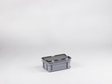 Stacking container 300x200x133 mm, 5L with lid
