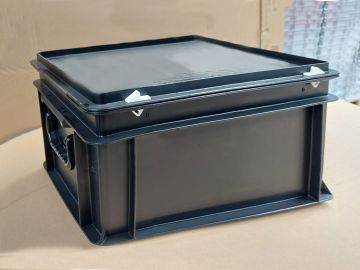 Euroline stackable case, 400x300x235 mm, 20L with two handles