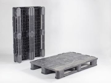 Heavy duty pallet, 1200x800x157 mm on 3 skids closed deck PP recycle