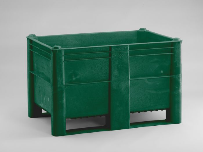 Food grade palletbox 520L, on 2 skids, green