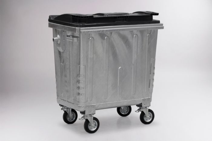 Wheelie bin 770L with plastic black lid, 1370x780x1370 mm