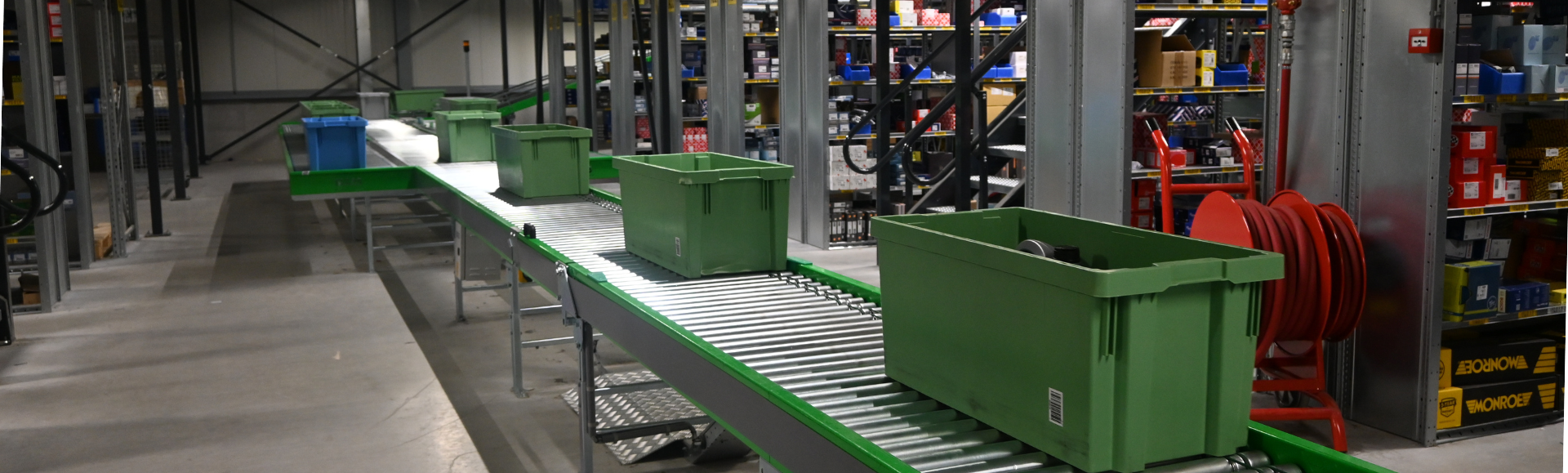 Molco car parts equipped with turn-stackable bins for new Warehouse